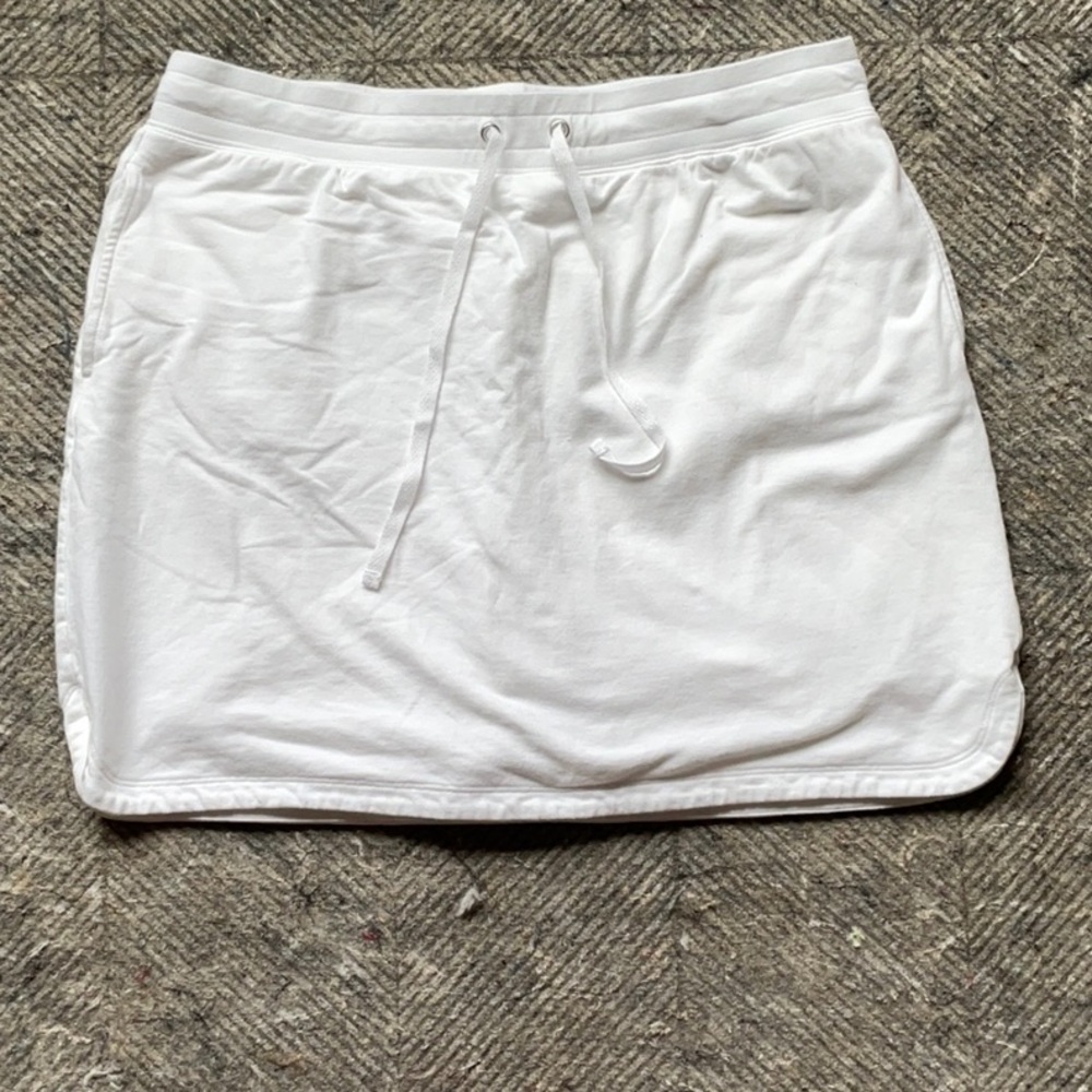 White tennis skirt